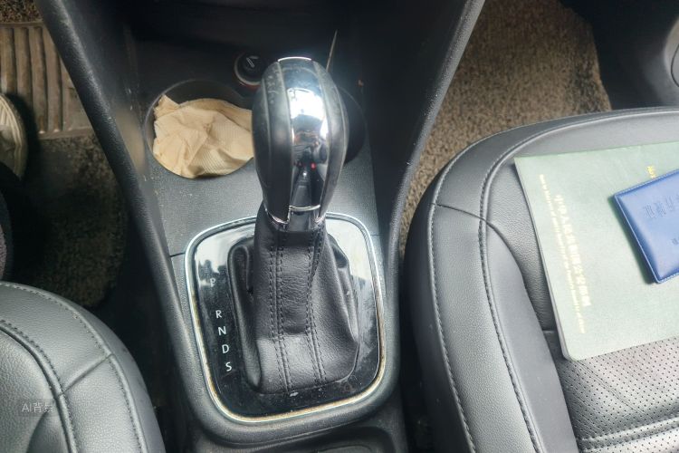 Volkswagen Polo 2018 car image #16