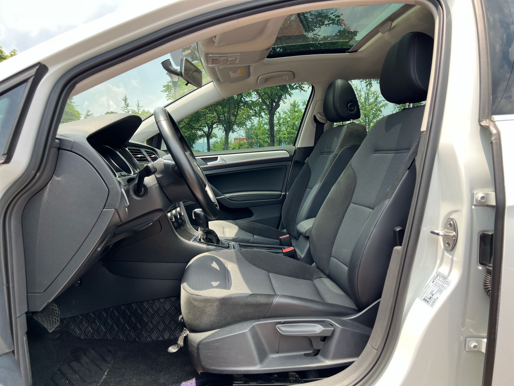 Volkswagen Golf 2018 #13 Volkswagen Golf 2018 car image #13
