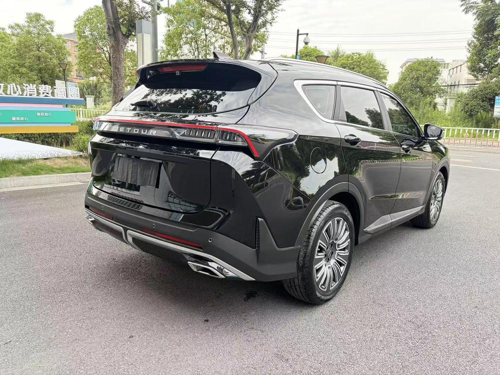 Jetour X70 PLUS 2024 #6 Jetour X70 PLUS 2024 car image #6