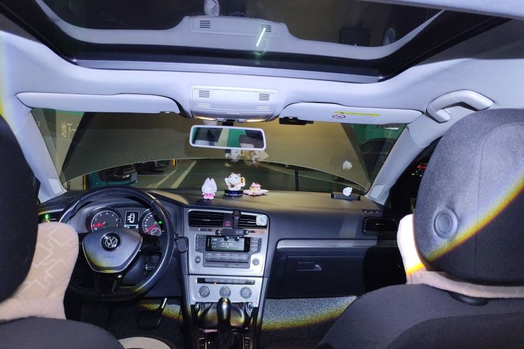 Volkswagen Golf 2015 car image #20