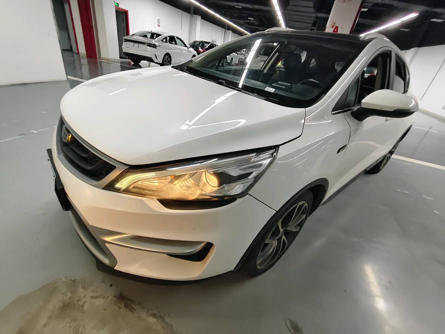 2017 2017 car image