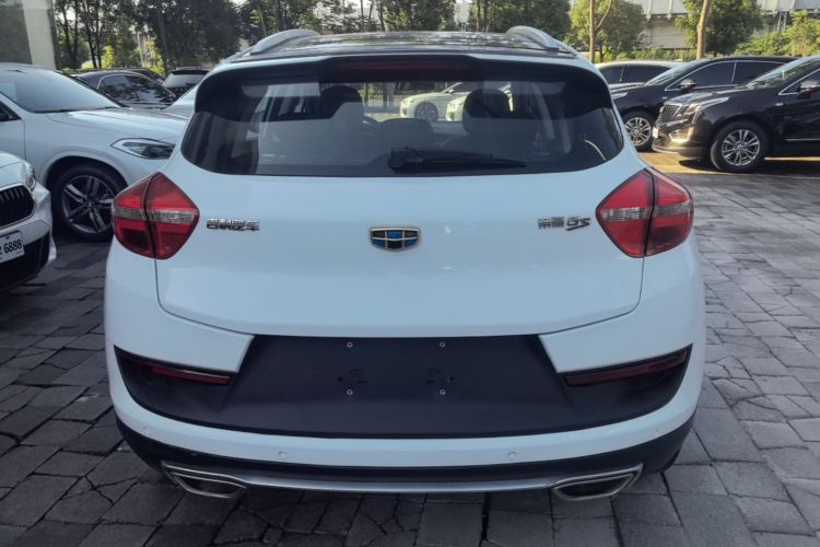 GEELY Emgrand GS 2018 car image #6