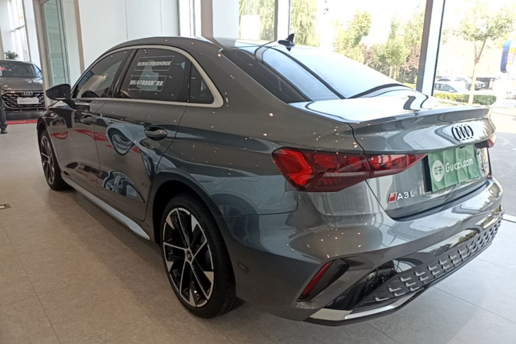 Audi A3 2025 immagine di auto #5