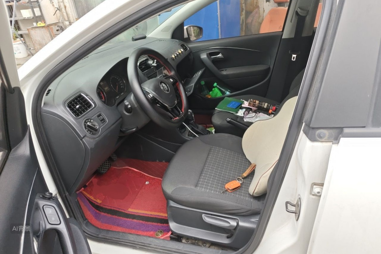 Volkswagen Polo 2016 #17 Volkswagen Polo 2016 car image #17