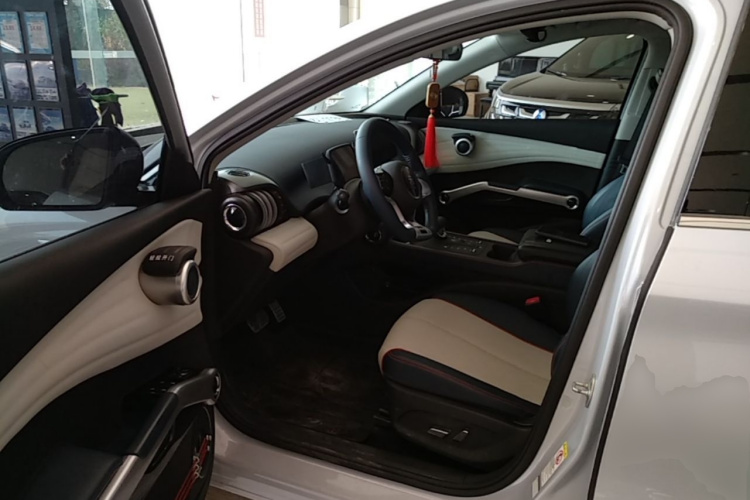 BYD Yuan Plus 2023 car image #12