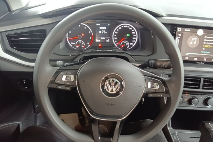 Volkswagen Polo 2020 #11 Volkswagen Polo 2020 car image #11