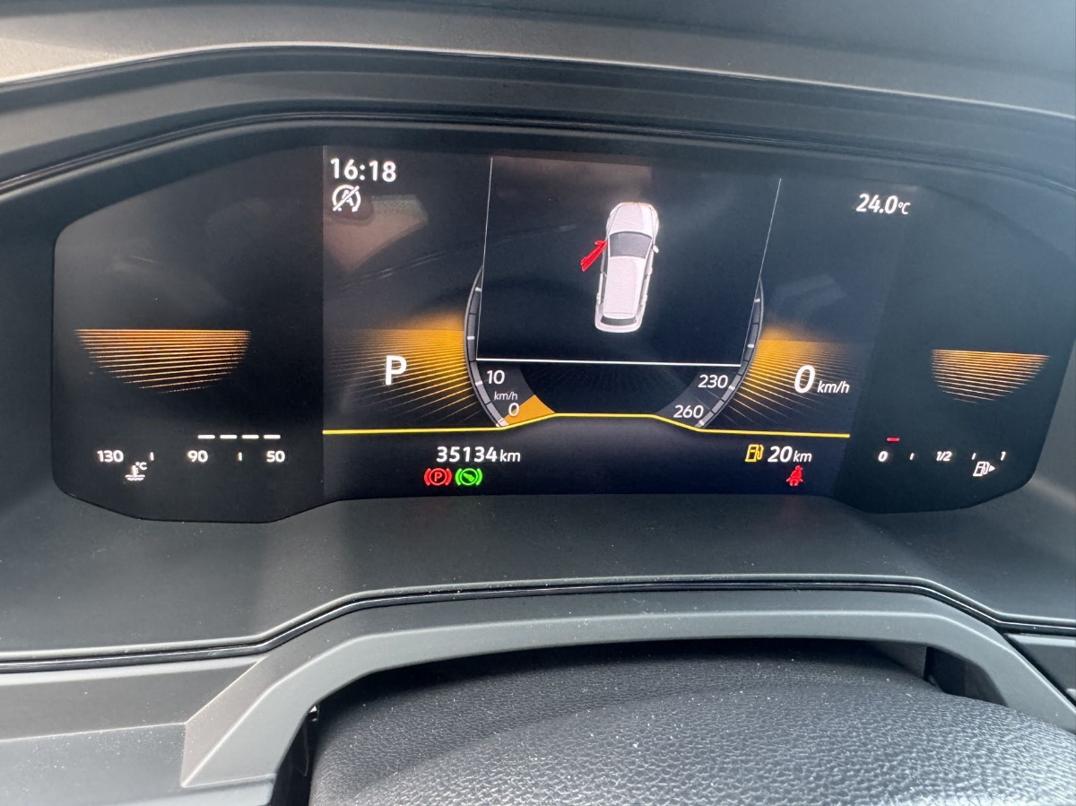 Volkswagen Polo 2024 car image #8