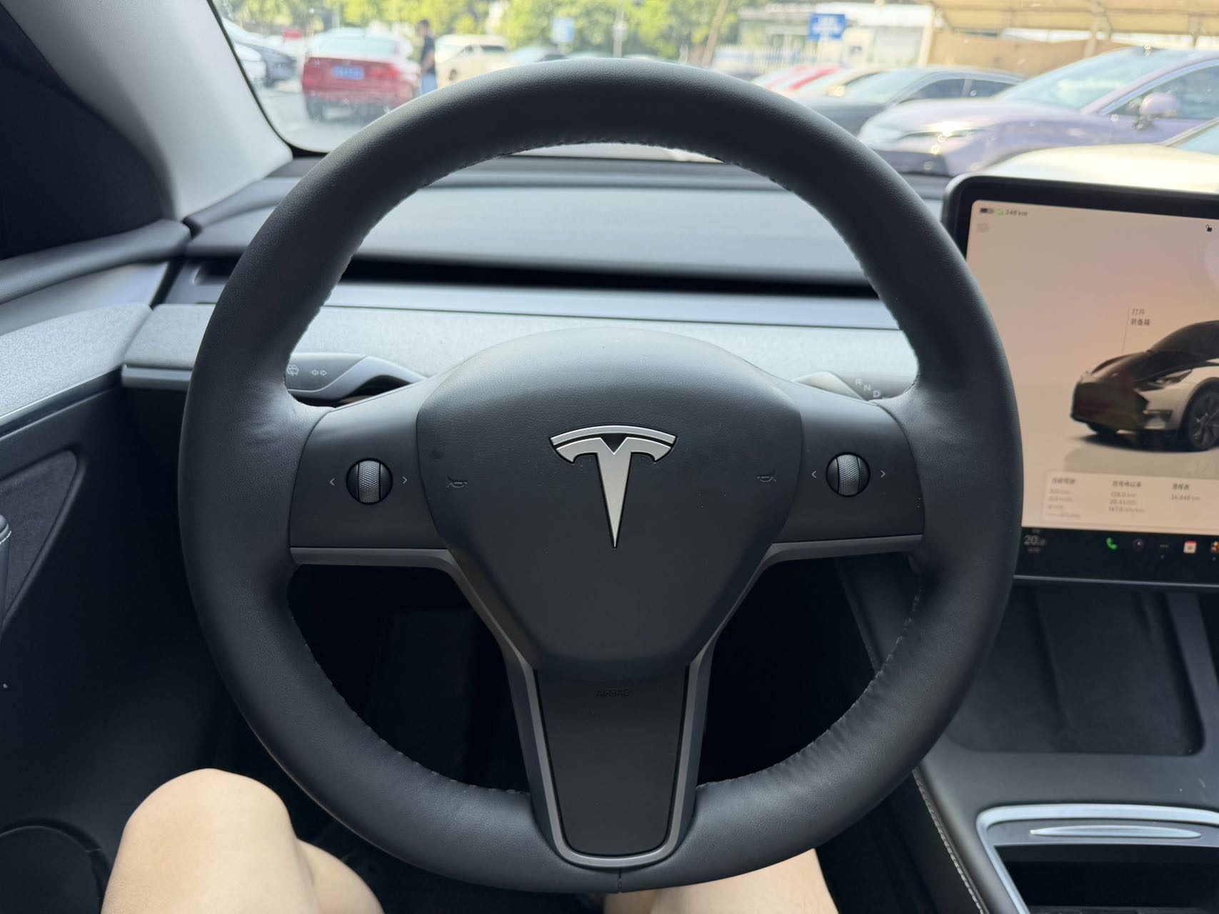 Tesla Model Y 2024 #6 Tesla Model Y 2024 car image #6