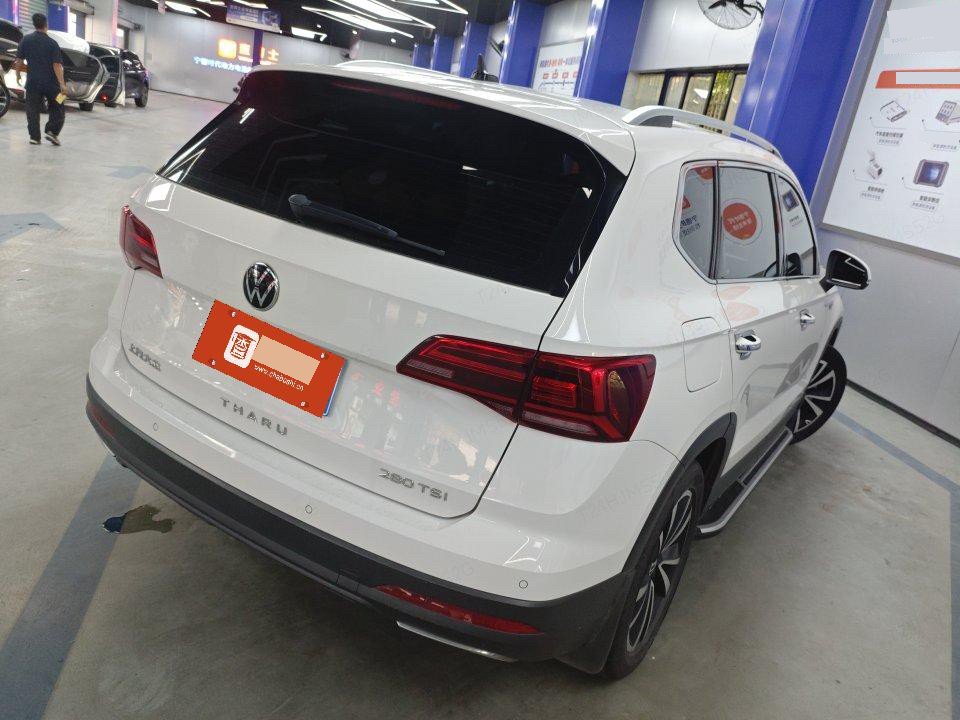 2023 #2 2023 immagine di auto #2