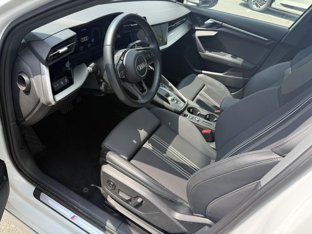 Audi A3 2024 immagine di auto #12