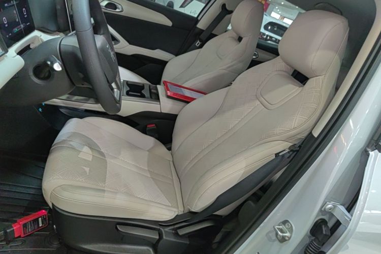 BYD YuanUP 2025 #19 BYD YuanUP 2025 car image #19