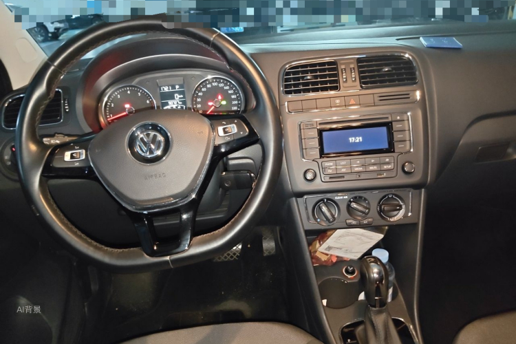 Volkswagen Polo 2016 car image #11