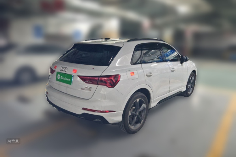 Audi Q3 2021 car image #7