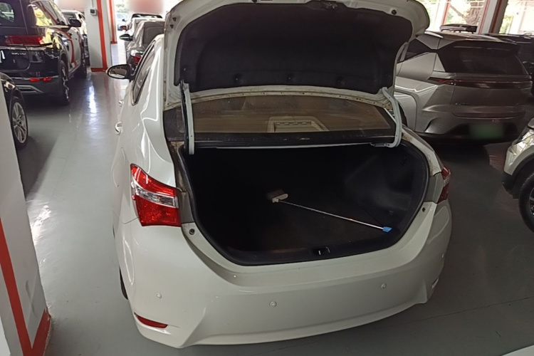 Toyota Corolla 2016 #19 Toyota Corolla 2016 car image #19