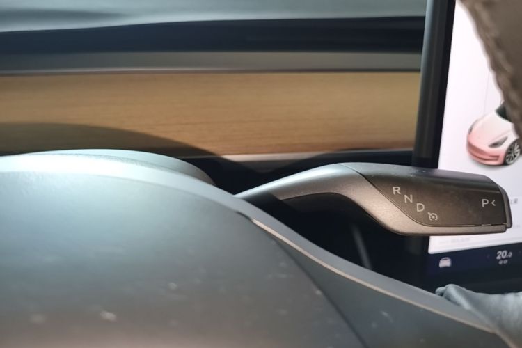 Tesla Model 3 2020 #14 Tesla Model 3 2020 car image #14