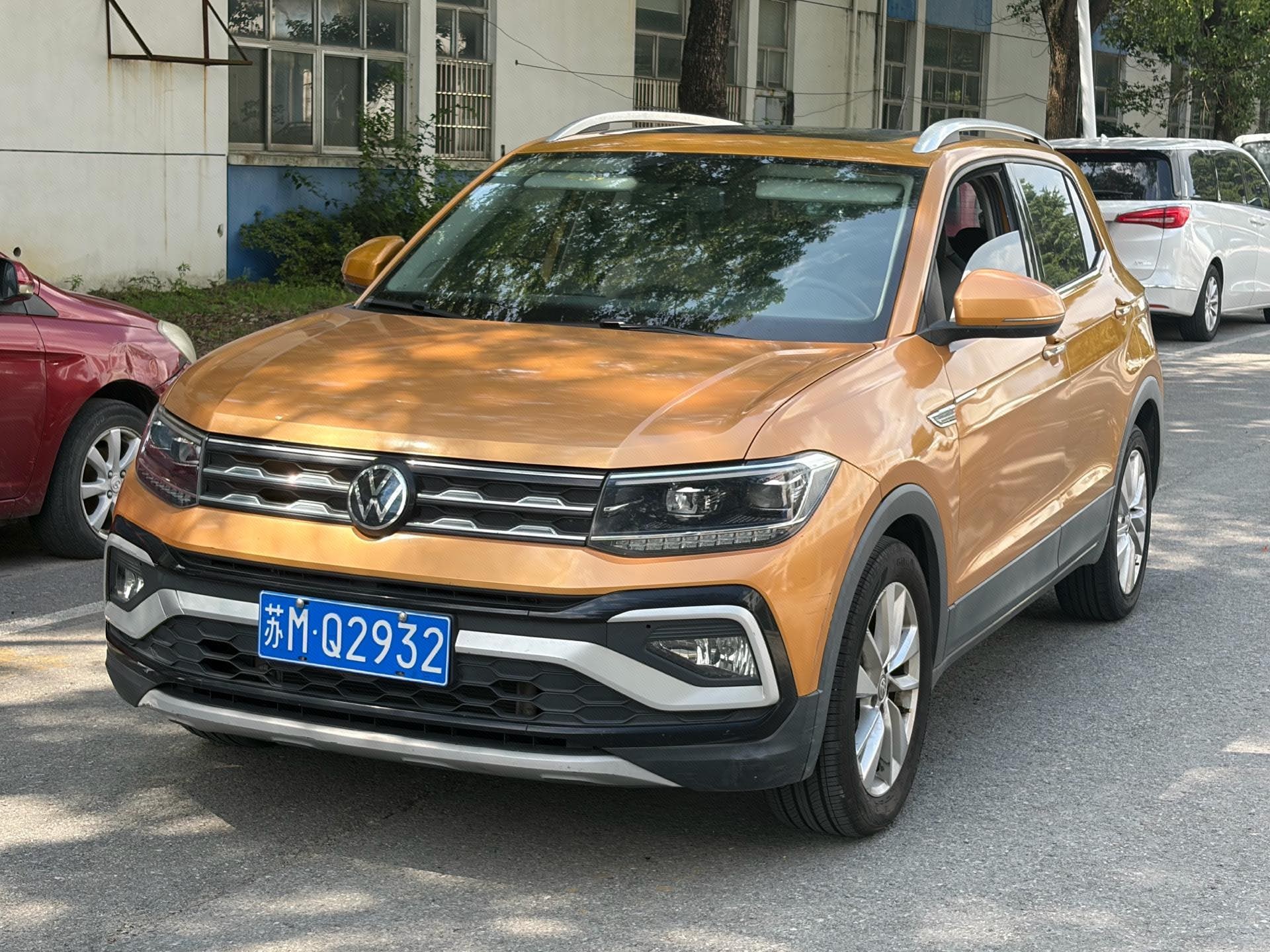 Volkswagen T-Cross 2019 Volkswagen T-Cross 2019 car image