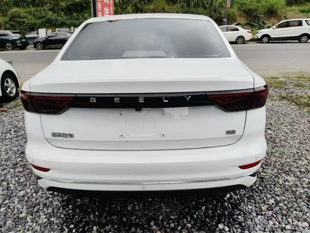 GEELY Emgrand 2024 #5 GEELY Emgrand 2024 car image #5