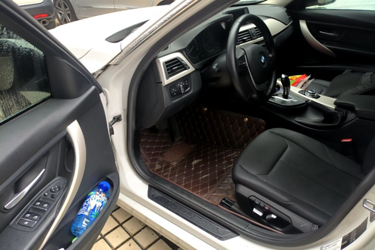 BMW 3 Series 2016 car image #16