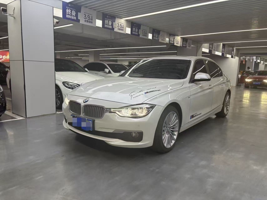 BMW 3 Series 2018 car image 