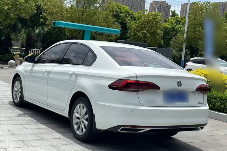 Volkswagen Bora 2019 car image #5
