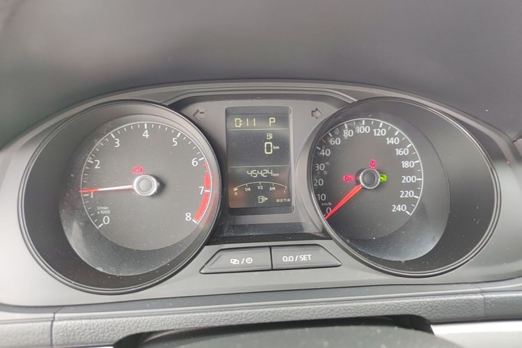 Volkswagen Lavida 2023 car image #12