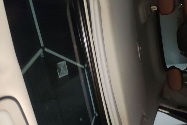 GEELY Vision X6 2020 immagine di auto #18