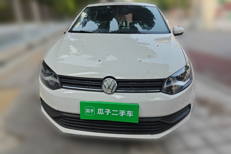 Volkswagen Polo 2016 car image #3
