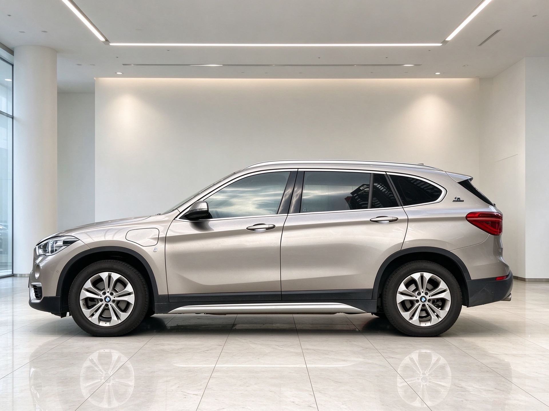 BMW X1 New Energy 2019 #3 BMW X1 New Energy 2019 car image #3