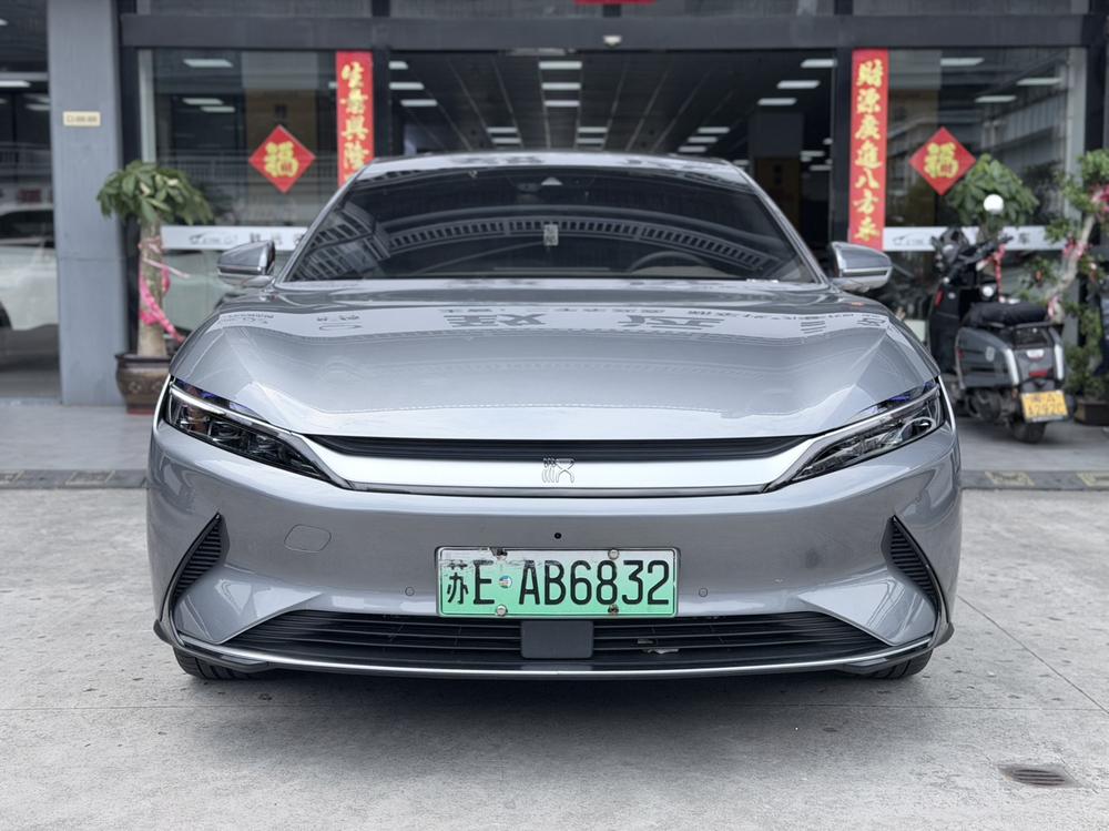 BYD Han 2022 car image #2
