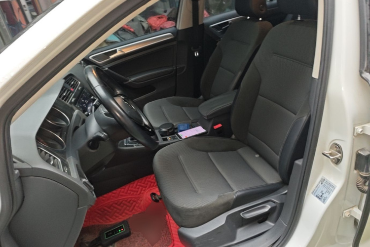 Volkswagen Golf 2018 #15 Volkswagen Golf 2018 car image #15