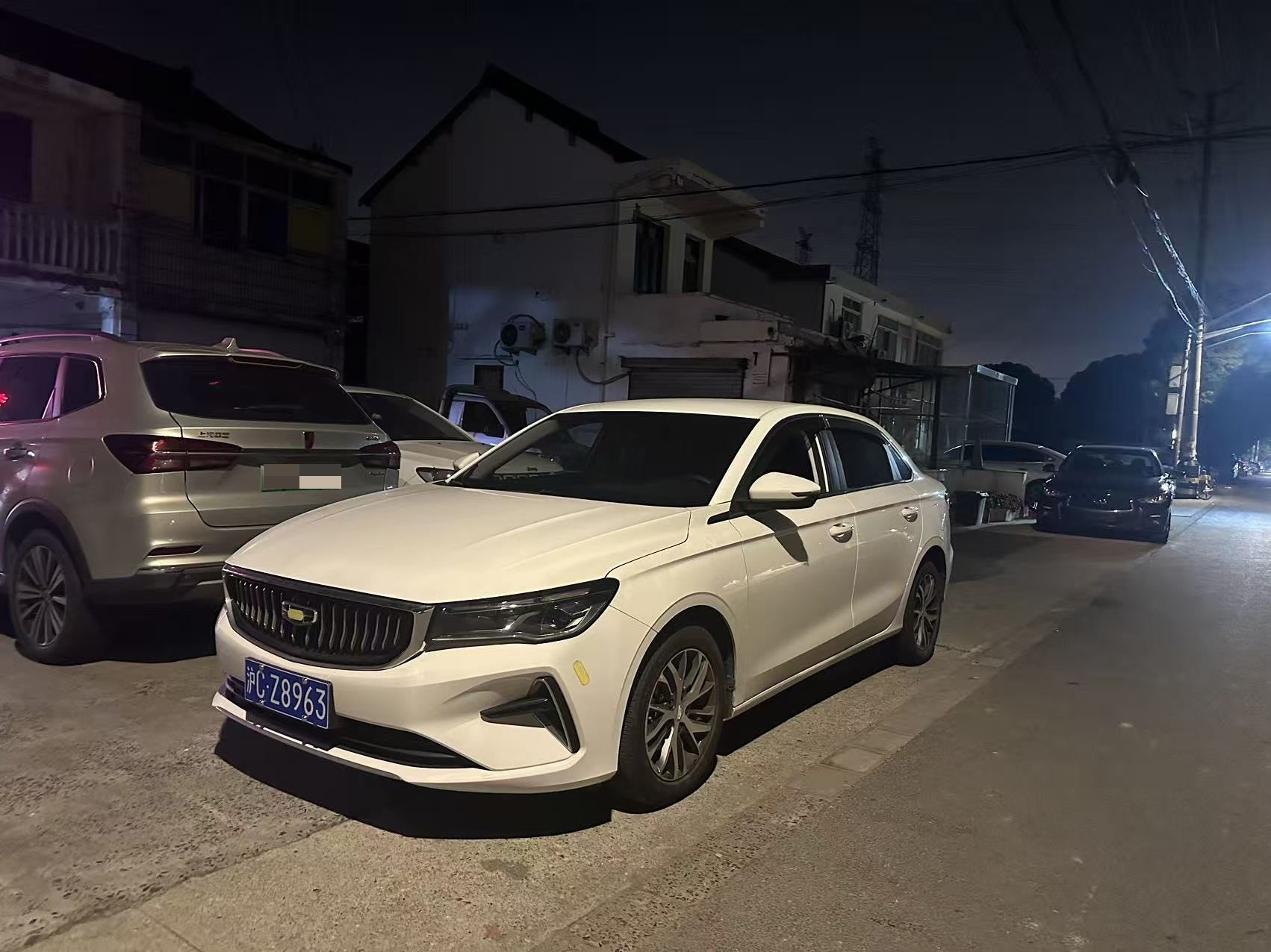GEELY Emgrand 2023 GEELY Emgrand 2023 immagine di auto