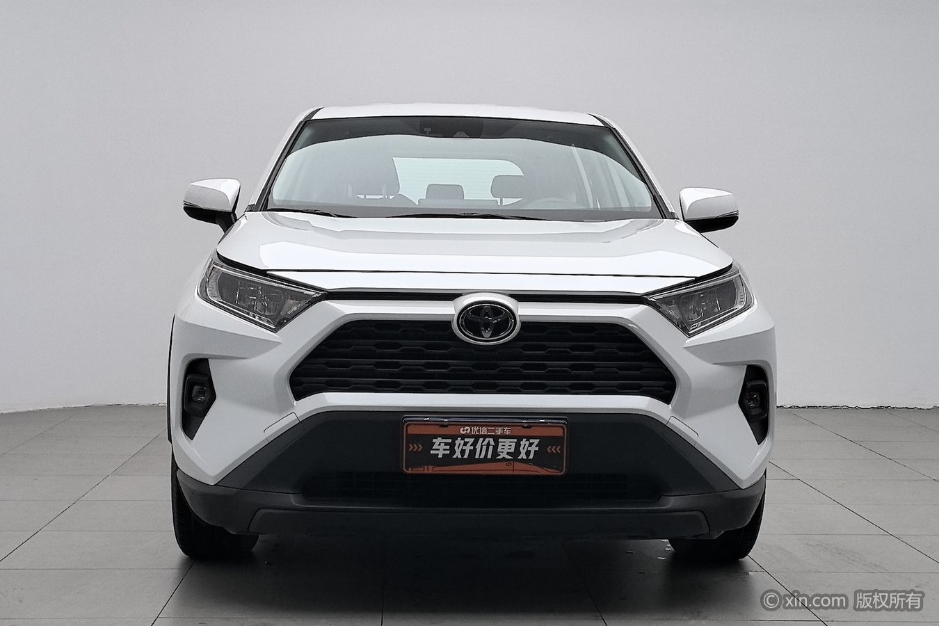 Toyota RAV4 2024 изображение автомобиля #4