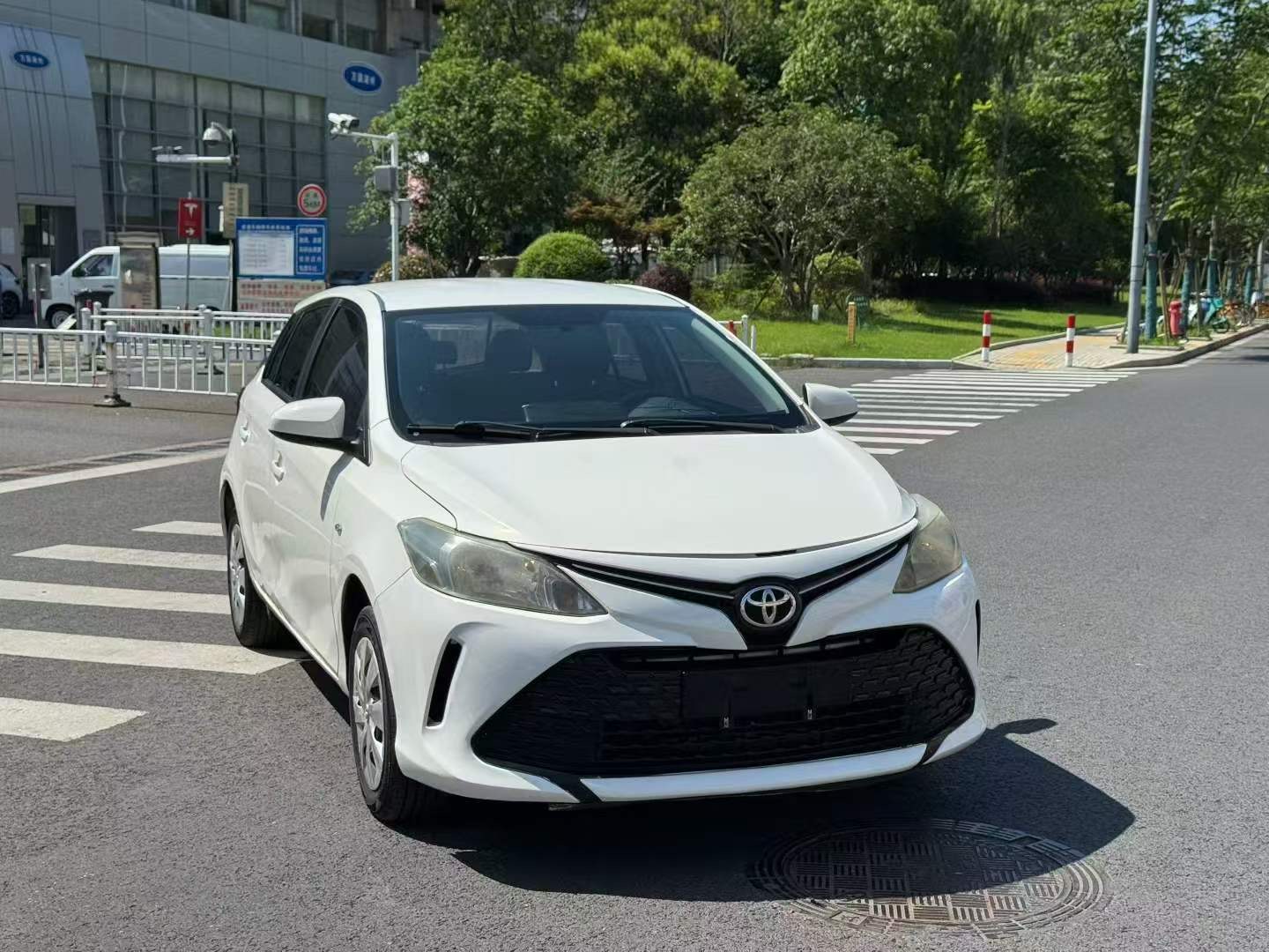 Toyota Vios FS 2017 #3 Toyota Vios FS 2017 car image #3