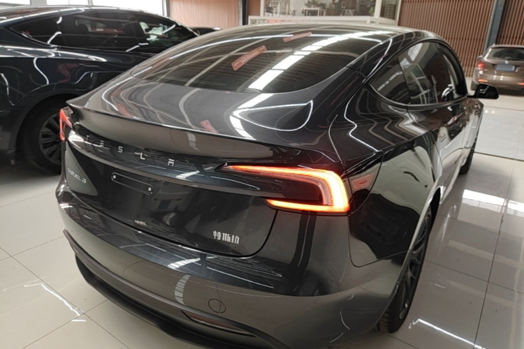 Tesla Model 3 2025 #7 Tesla Model 3 2025 car image #7