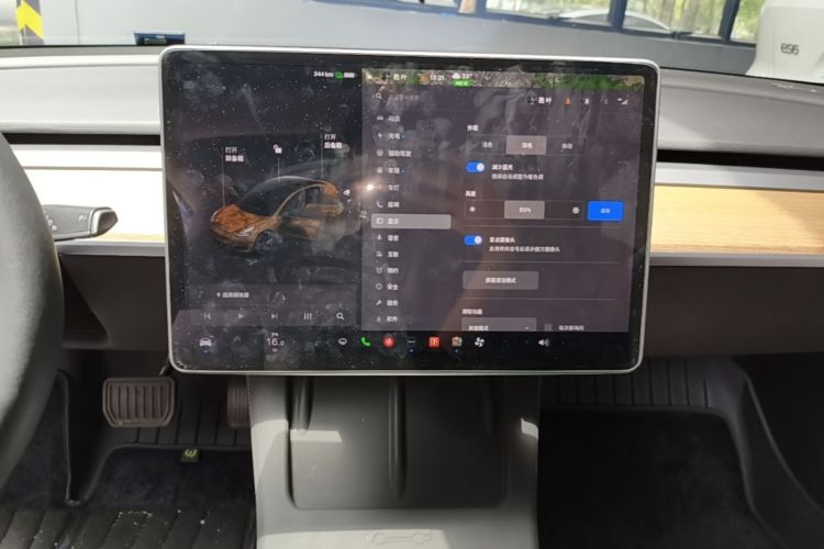 Tesla Model 3 2023 #17 Tesla Model 3 2023 car image #17