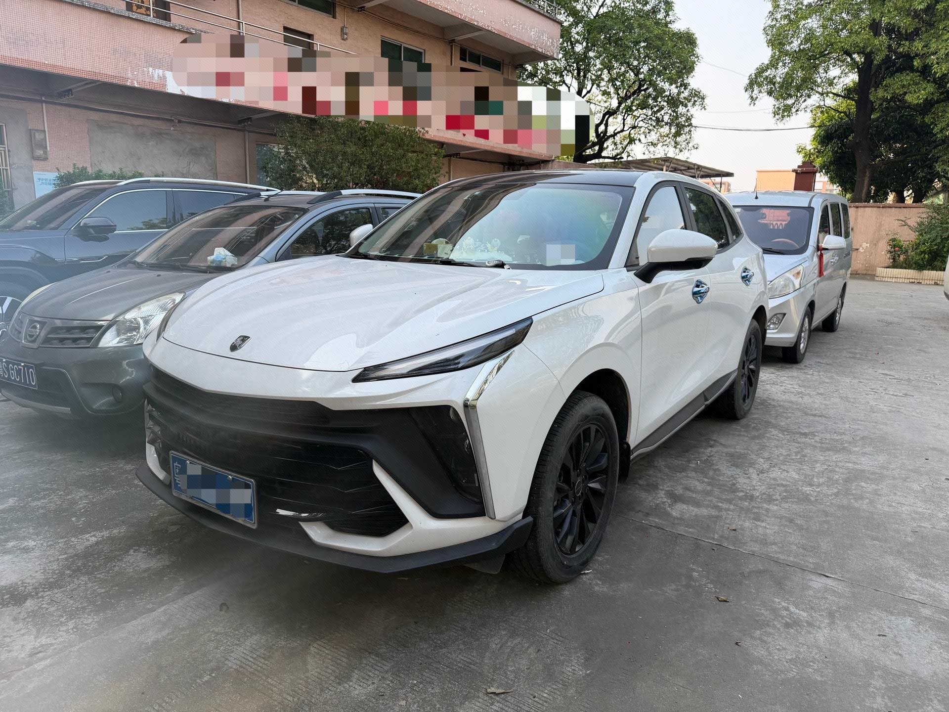 Forthing T5 EVO 2023 Forthing T5 EVO 2023 immagine di auto