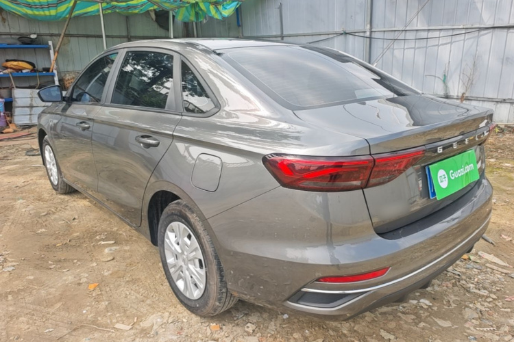 GEELY Emgrand 2025 #5 GEELY Emgrand 2025 car image #5