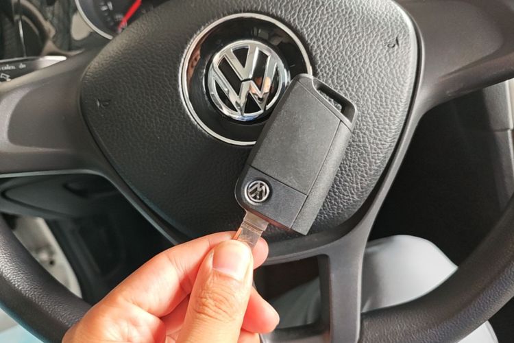 Volkswagen Golf 2019 #11 Volkswagen Golf 2019 car image #11