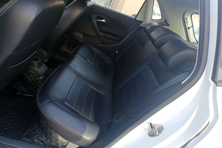 Volkswagen Polo 2017 #13 Volkswagen Polo 2017 car image #13