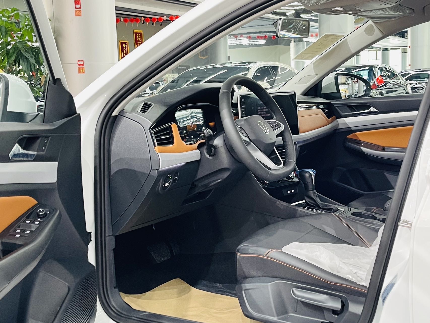 2024 car image #2