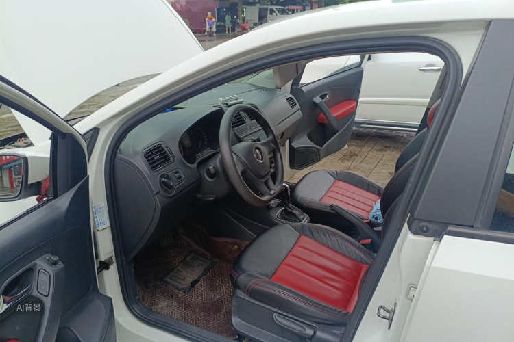 Volkswagen Polo 2017 car image #18