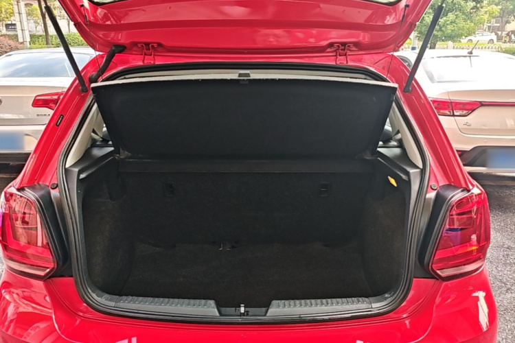 Volkswagen Polo 2017 #19 Volkswagen Polo 2017 car image #19