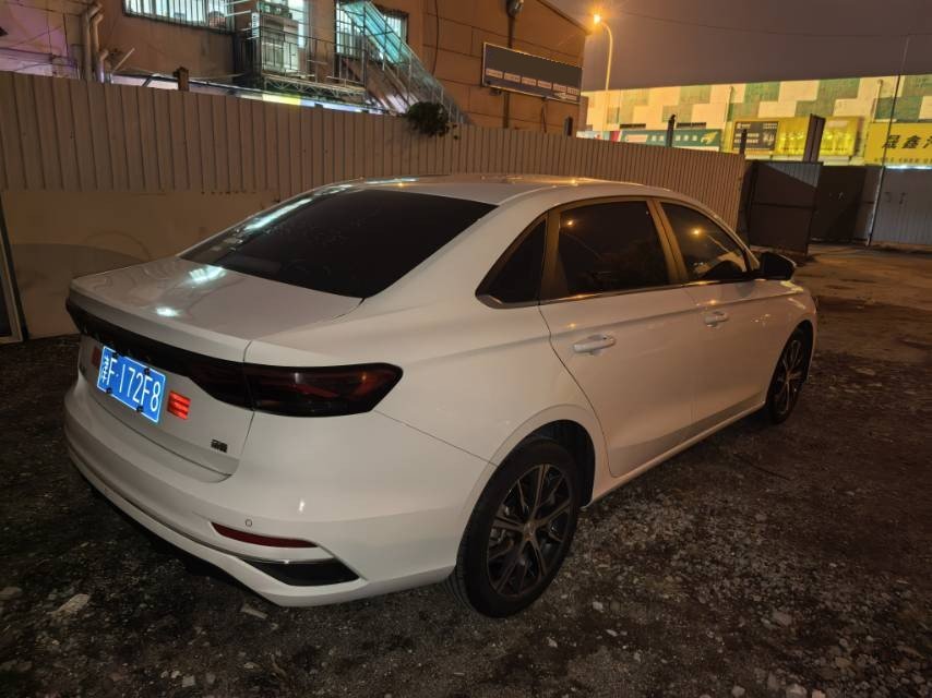 GEELY Emgrand 2022 #3 GEELY Emgrand 2022 car image #3