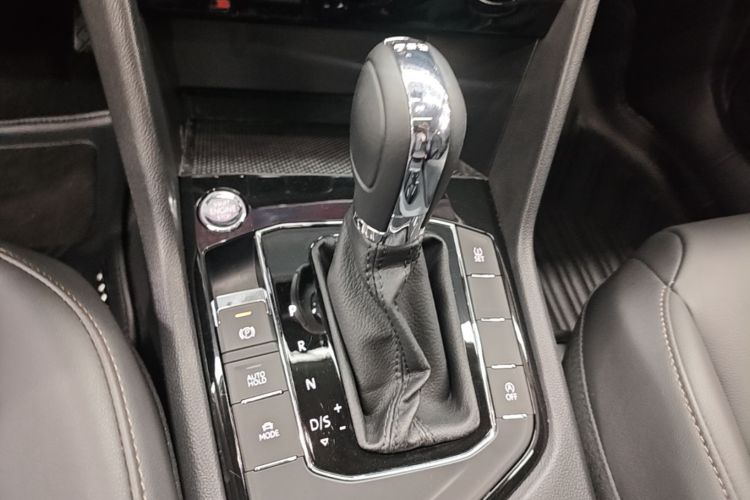 Volkswagen Tharu 2019 imagem de carro #14