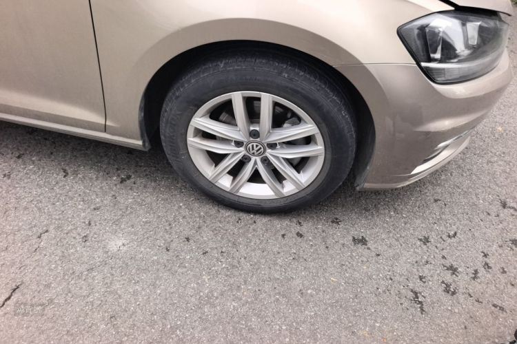 Volkswagen Golf 2019 #9 Volkswagen Golf 2019 car image #9