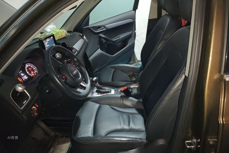 Audi Q3 2018 #17 Audi Q3 2018 car image #17