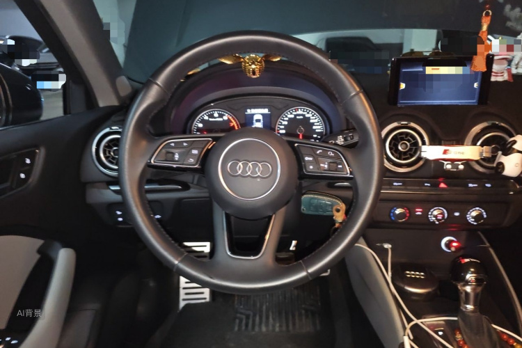 Audi A3 2019 car image #12