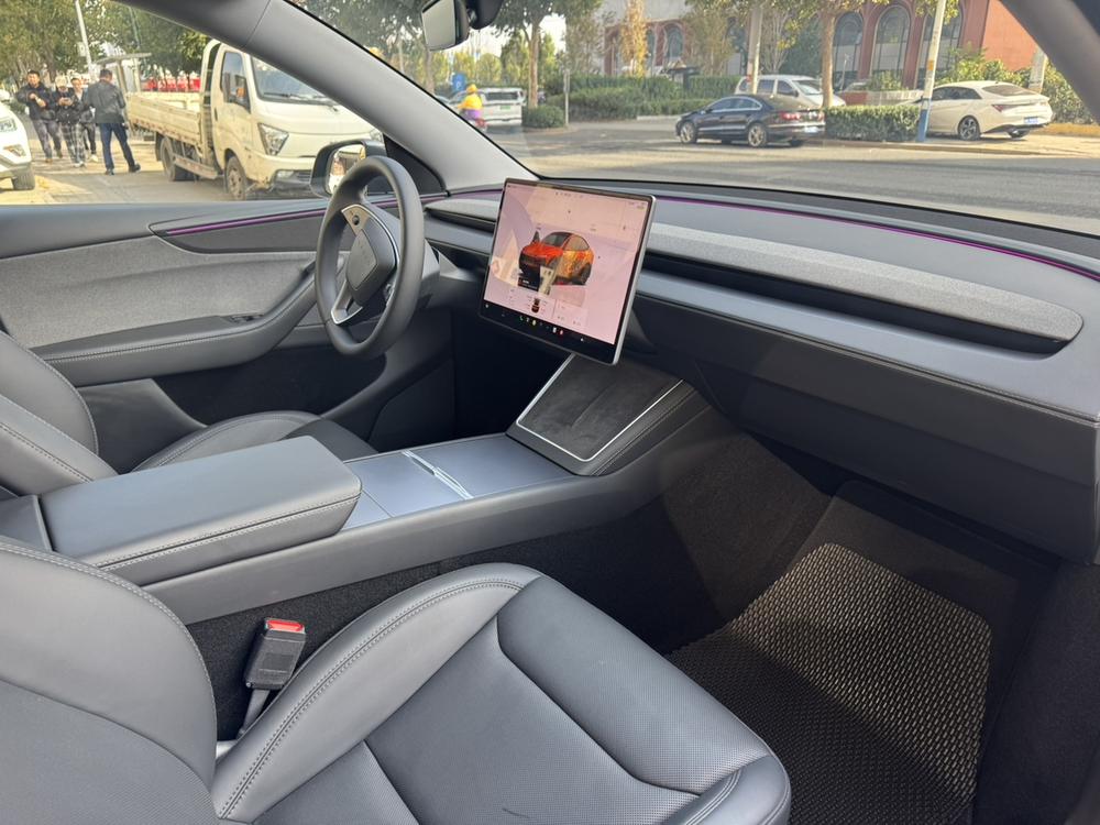 Tesla Model Y 2025 #9 Tesla Model Y 2025 imagen de coche #9