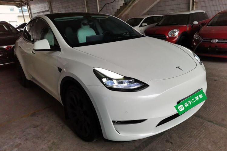 Tesla Model Y 2021 #4 Tesla Model Y 2021 immagine di auto #4