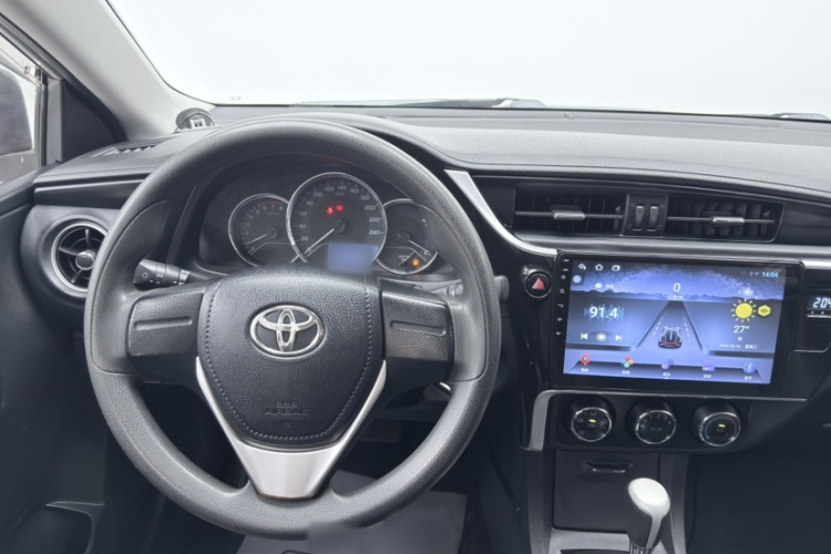 Toyota Corolla 2017 #10 Toyota Corolla 2017 car image #10